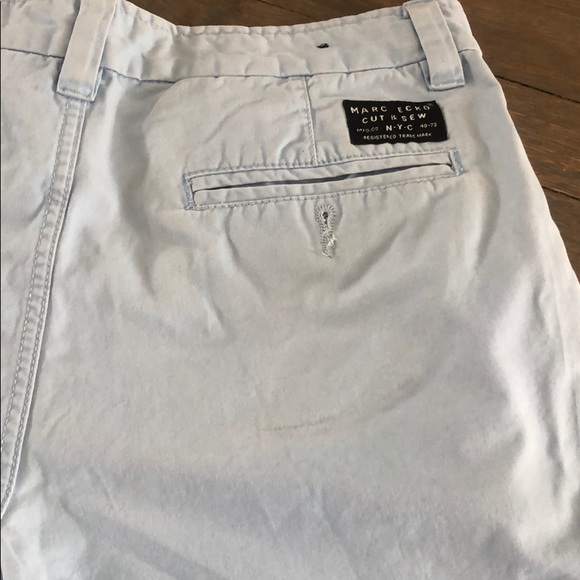 Marc Ecko Shorts Size 32 - Picture 3 of 4